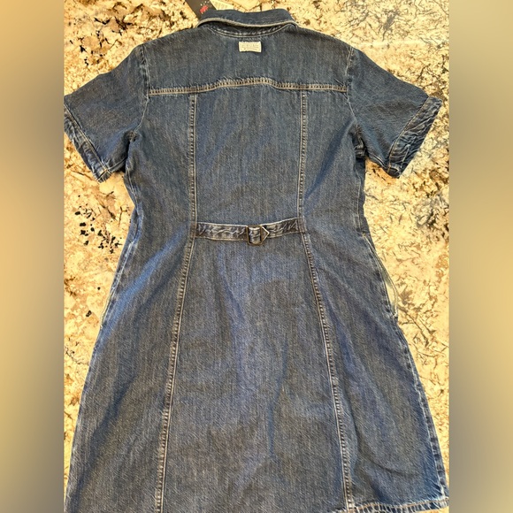 BNWT Levi's Rinoa short sleeve denim dress - Picture 3 of 5